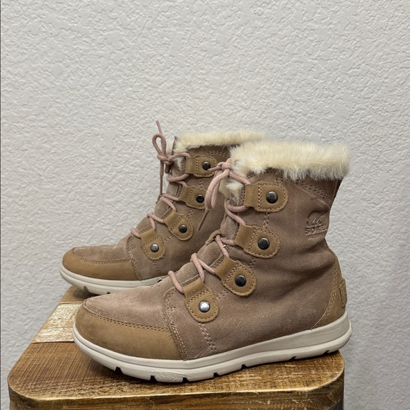 Sorel Explorer Joan Suede Boots Size 7.5 - Picture 3 of 6